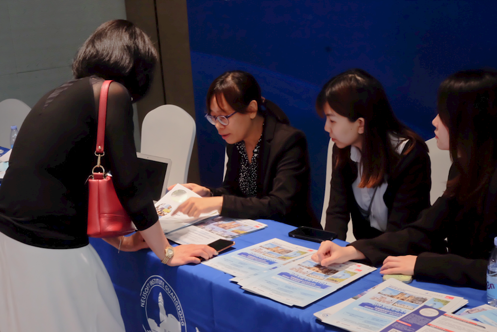 941582f166bd41558fd1ffddc1dc1302.Png 941582f166bd41558fd1ffddc1dc1302.Png