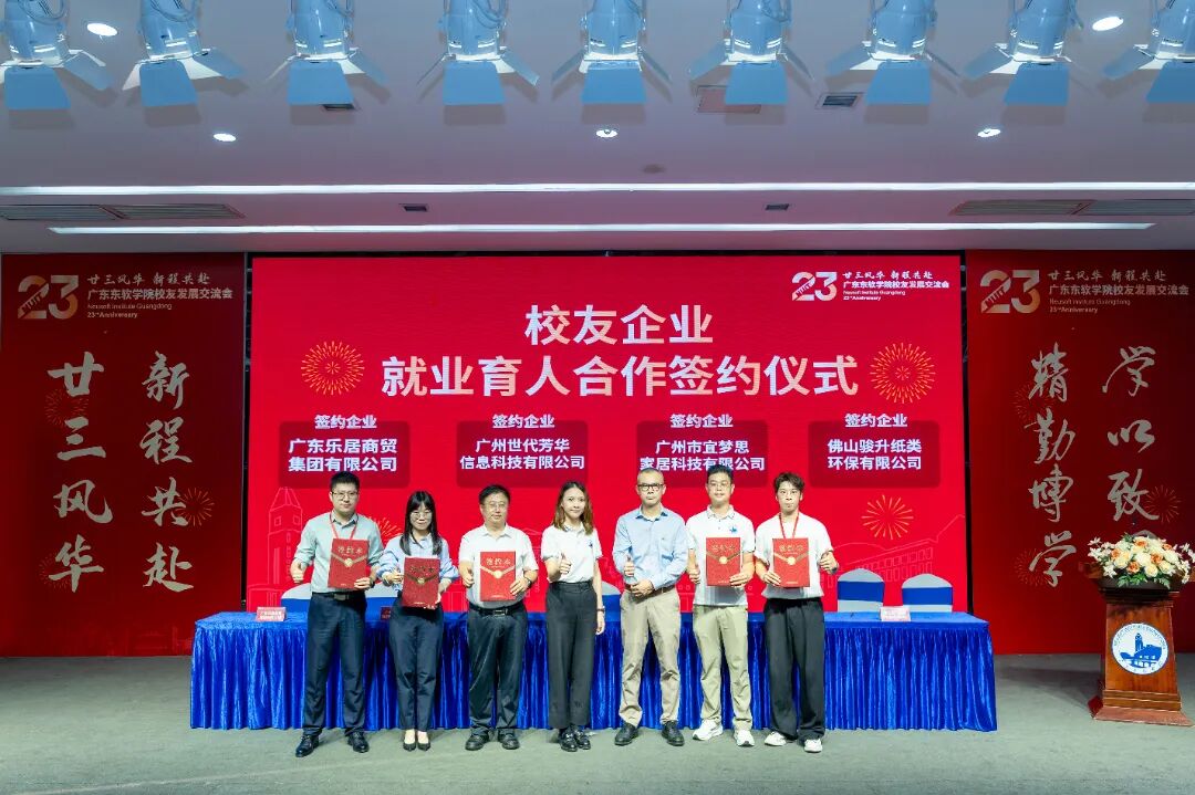 072d9b81207144d9ac560879be3a834a.jpg 072d9b81207144d9ac560879be3a834a.jpg