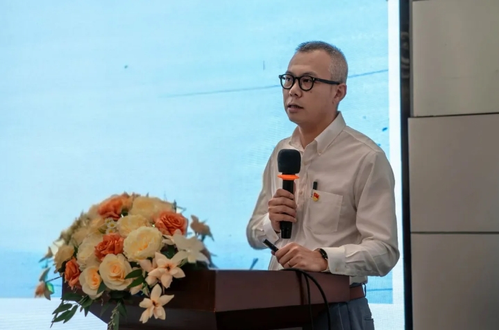 孙伟校长开讲“思政第一课”，激励师生担当作为