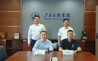 我校携手绿盟、京开鸿，共话网络安全与鸿蒙新合作