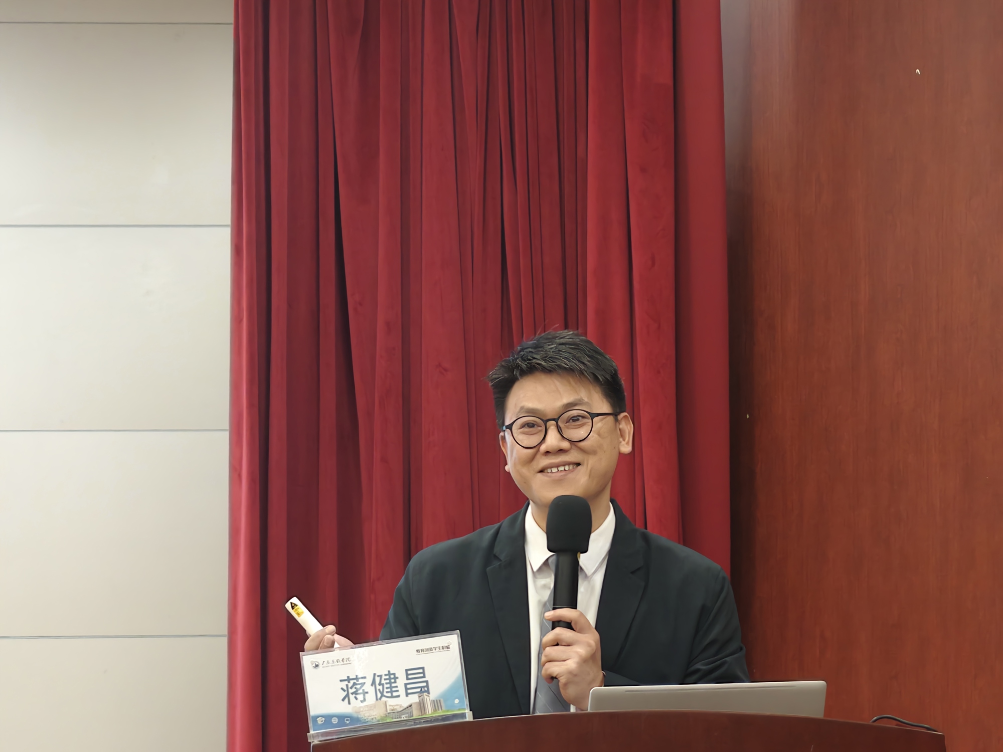 aff06efbccec4bbab1e2a646042b2cb0.jpg aff06efbccec4bbab1e2a646042b2cb0.jpg