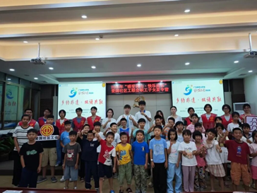 【乡约非遗·双语共融】“语炬童行”实践团：在爱国社区，点亮童心与非遗的双向奔赴