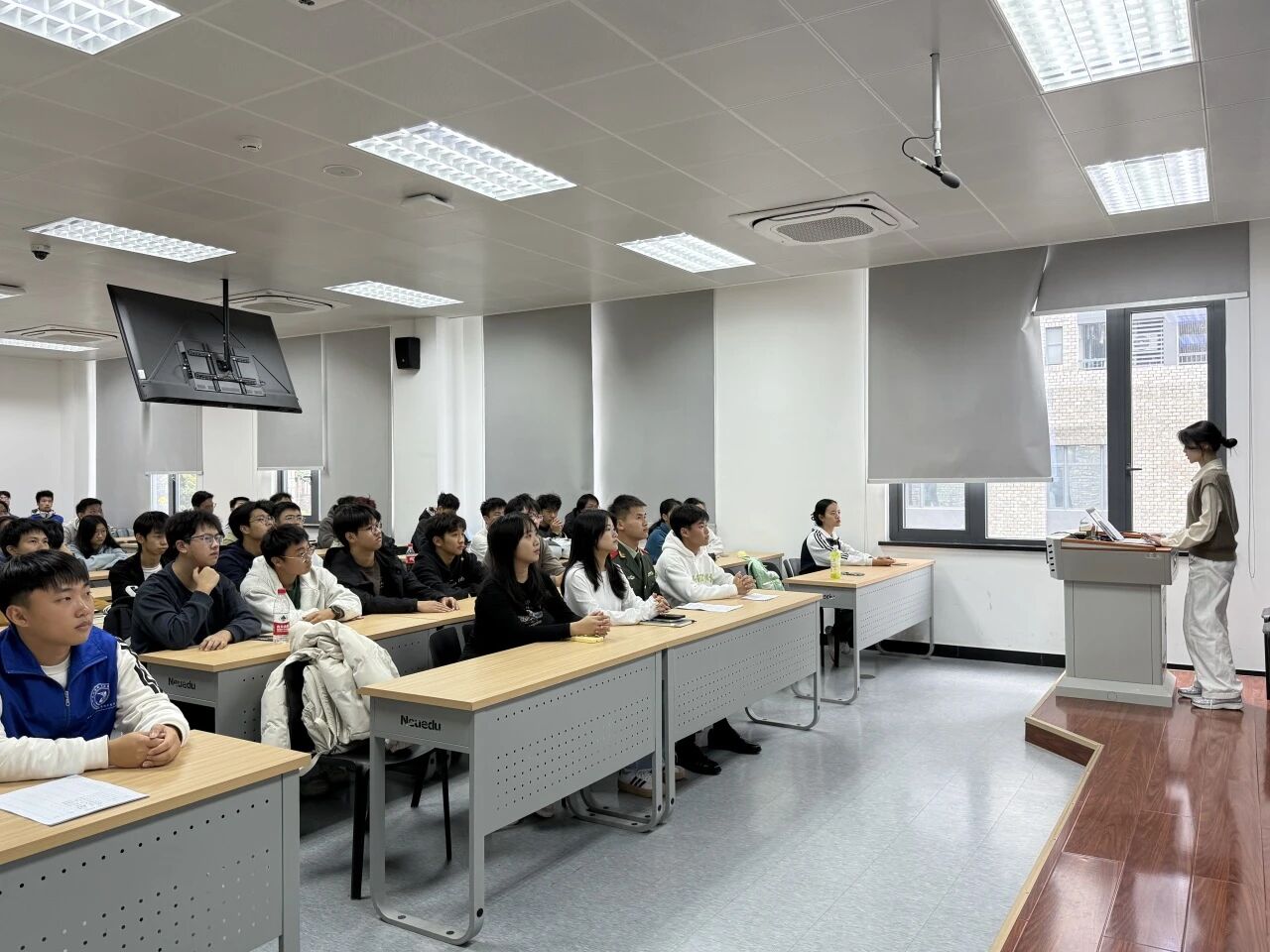 22b55bdee0cc443dafba1da3bb3a519a.jpg 22b55bdee0cc443dafba1da3bb3a519a.jpg