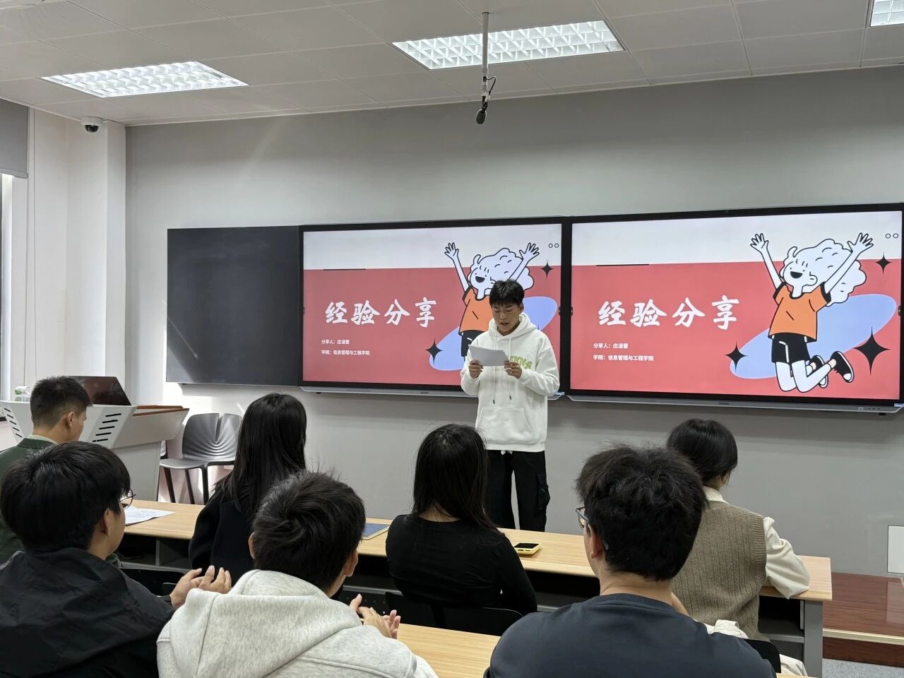 cdc62e8ed3424e3f987e1a8491499d51.jpg cdc62e8ed3424e3f987e1a8491499d51.jpg